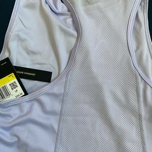Nike workout tank